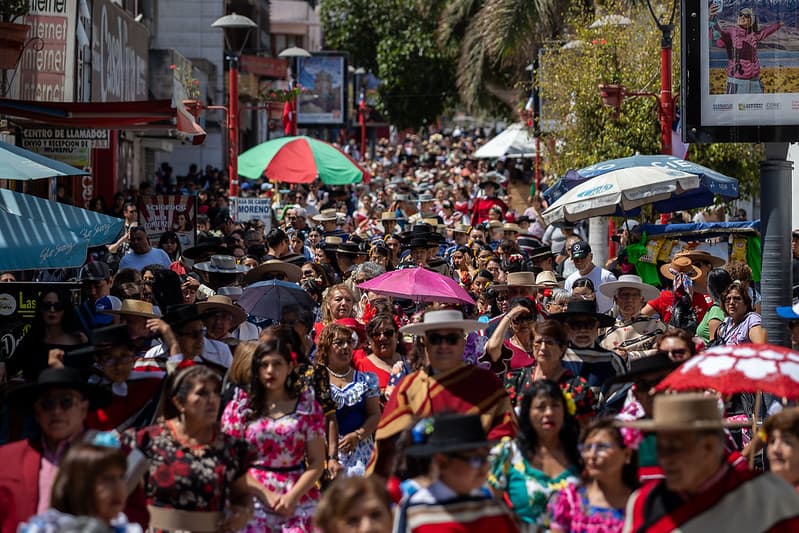 Arica celebra el Día de la Chilenidad con música, cueca y tradiciones